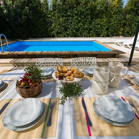 Country Pool House Casarano Exterior foto